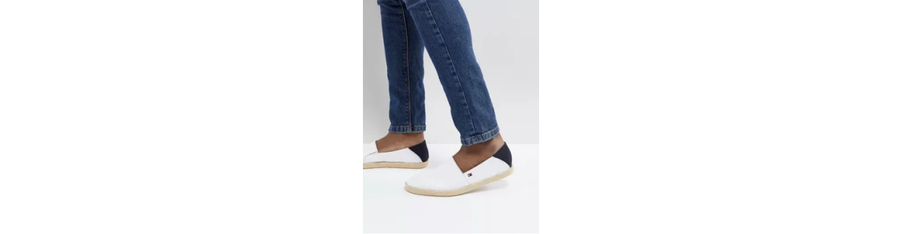 espadrilles et claquettes et tongs